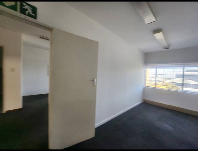 450M² WAREHOUSE TO LET IN ALLANDALE